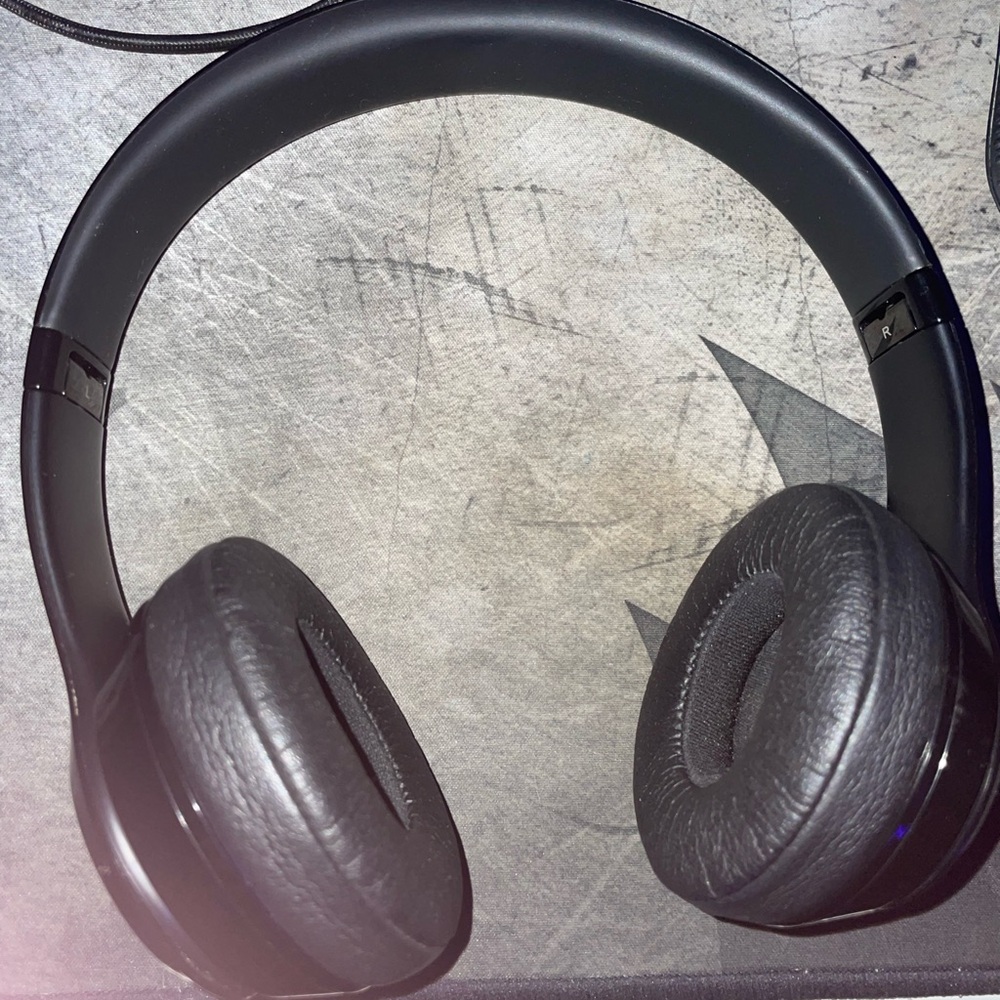 Beats Solo Pro 3